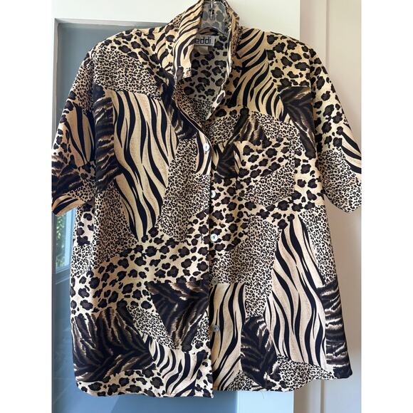 Vintage Women's Teddi Short Sleeve Animal Print Button Up Blouse Shirt Large - Picture 1 of 3